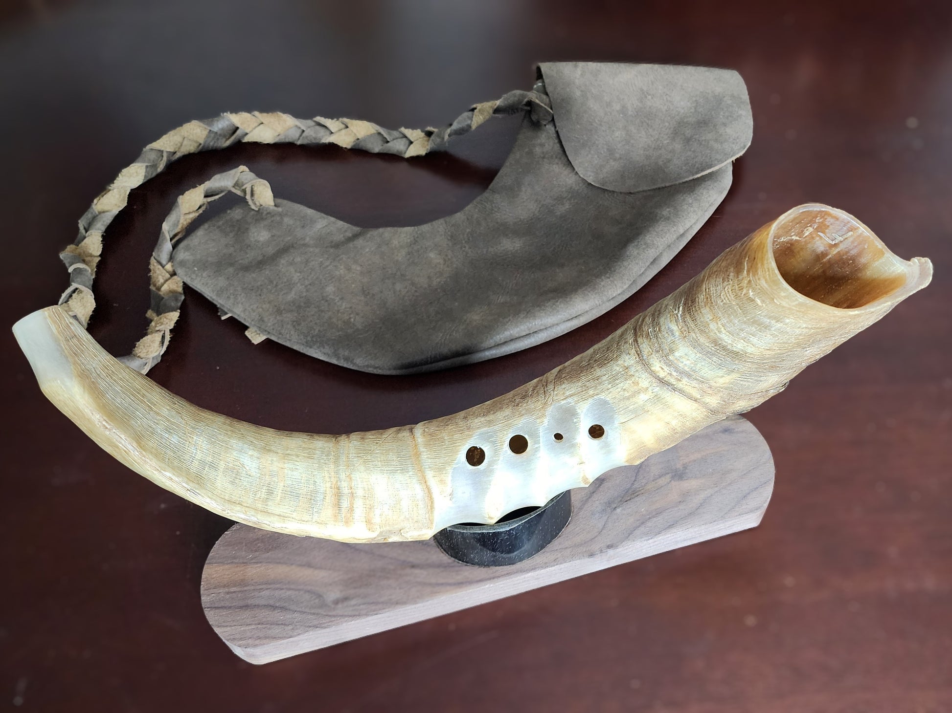 Authentic goat Bukkehorn with Leather Case