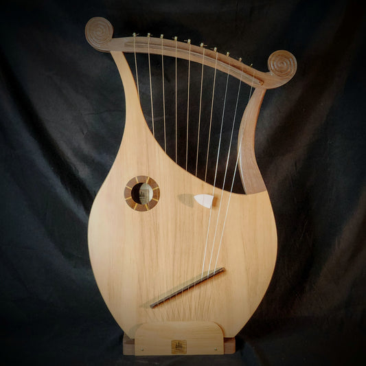Harp of David with plectum