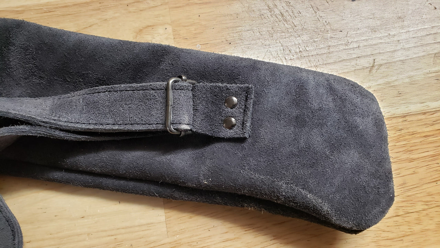 Genuine Leather Case for Flutes: Adjustable Strap