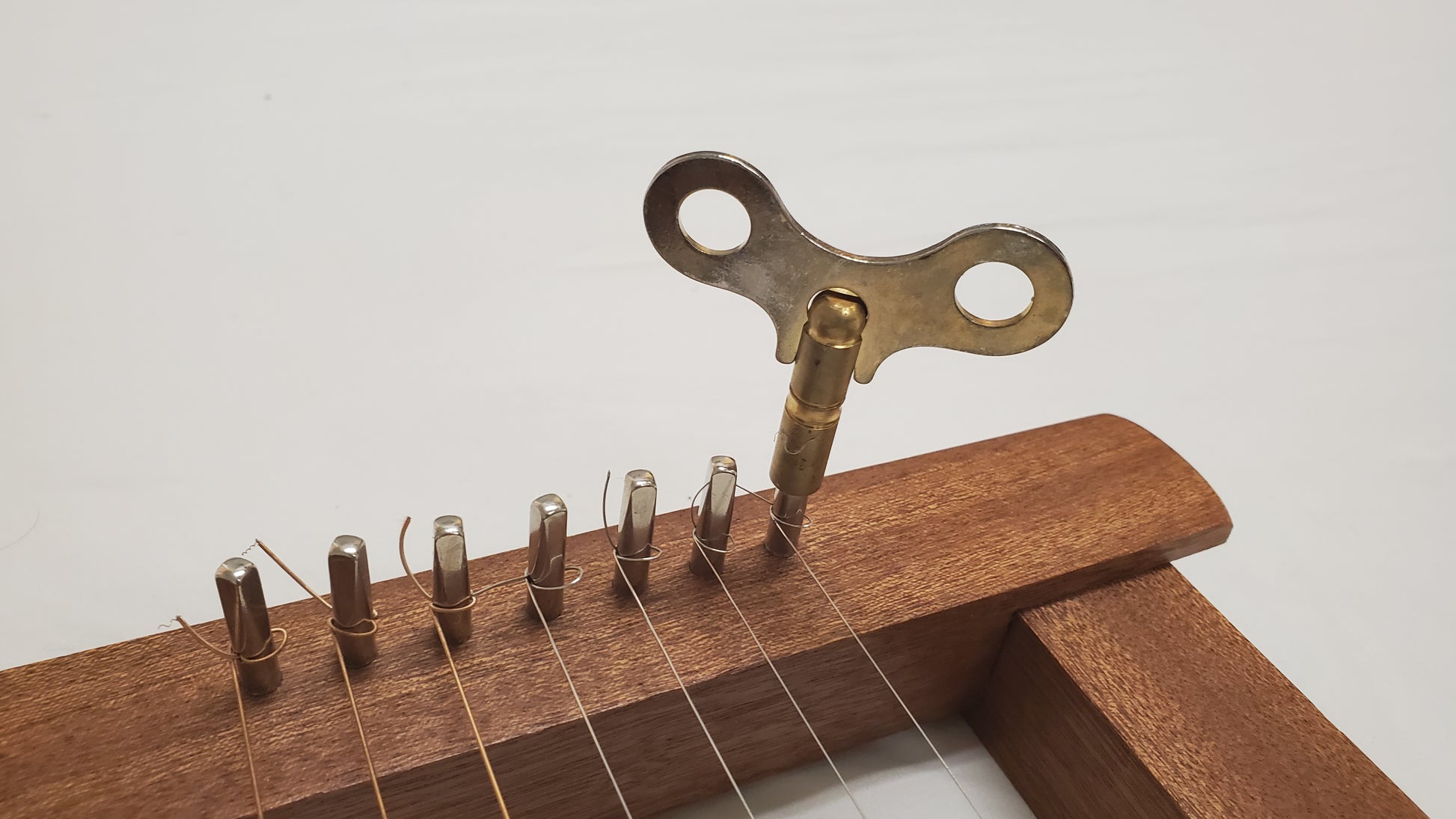 7 String Kinnor With Tuning Wrench