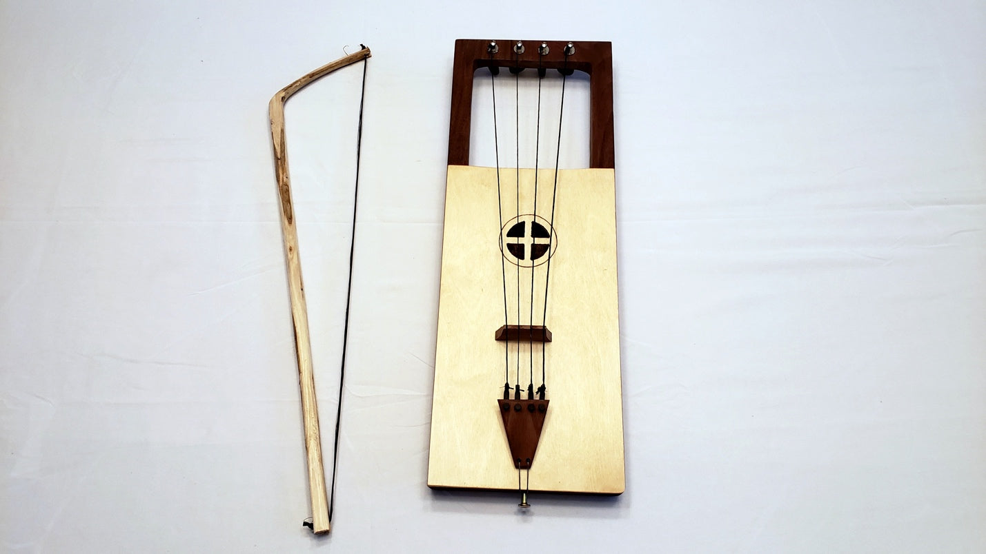 Tagelharpa: front view